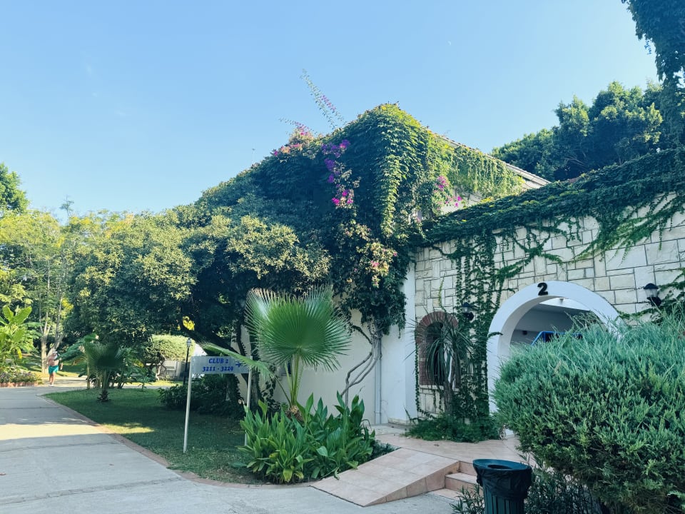 Gartenanlage Belconti Resort Hotel