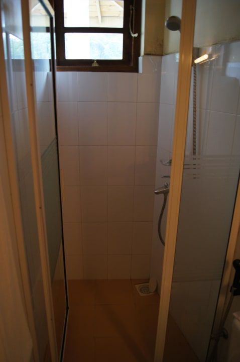 Sehr sauberes Badezimmer Oak Ray Serene Garden Hotel