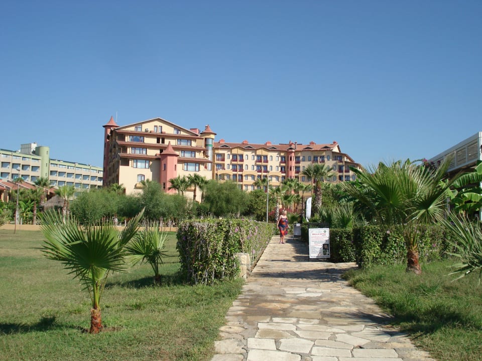 Ausblick vom Strand Bella Resort & Spa