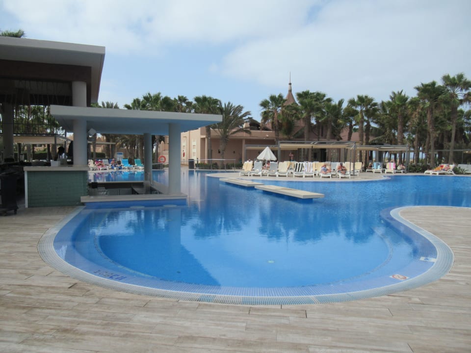 Pool Hotel Riu Cabo Verde