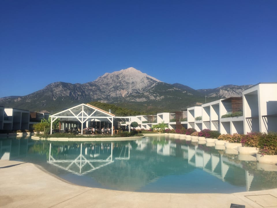 Pool Rixos Premium Tekirova