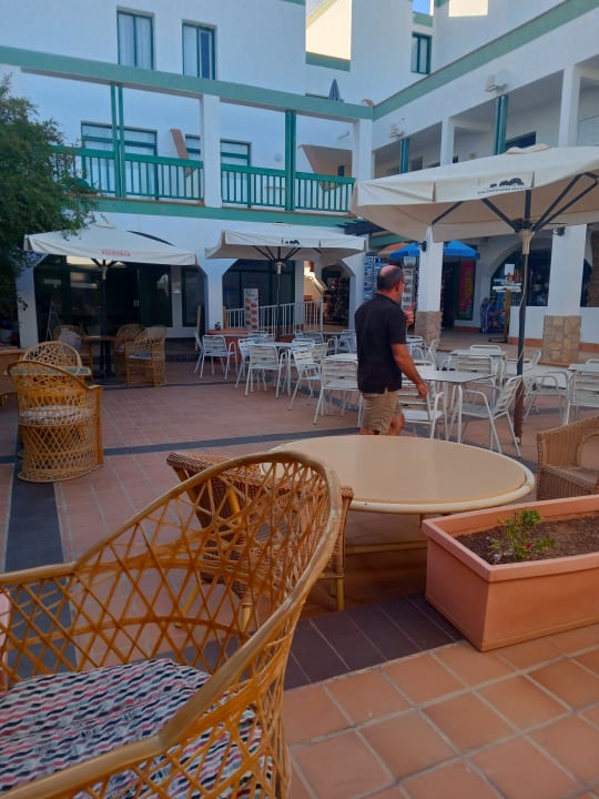 Gastro Aparthotel Esquinzo Y Monte Del Mar
