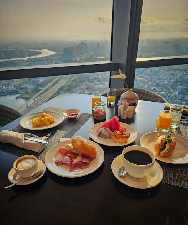 Gastro Vinpearl Landmark 81, Autograph Collection