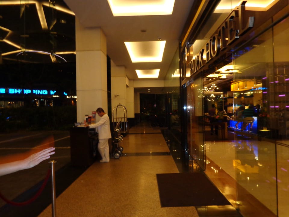 Die Lobby The Robertson House by the Crest Collection