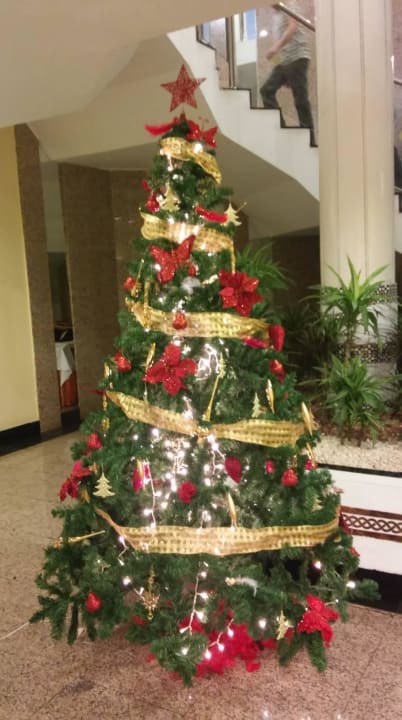 Weihnachtsbaum in der Lobby Hotel Riu Palace Jandia