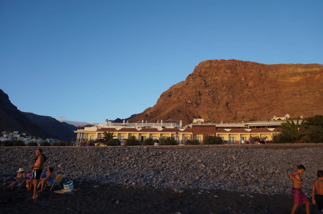 Hotel vom Strand aus Hotel Gran Rey