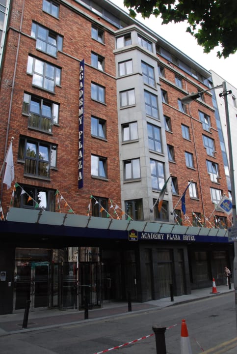 Außenansicht Academy Plaza Hotel