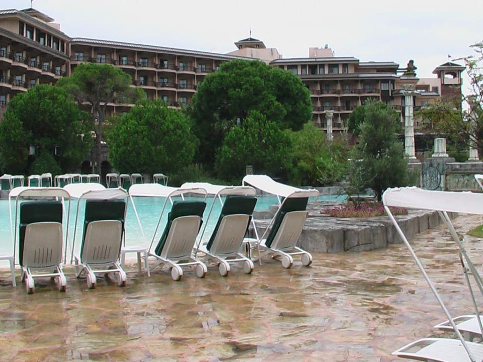 Hauptgebäude & Gartenblick Xanadu Resort Hotel