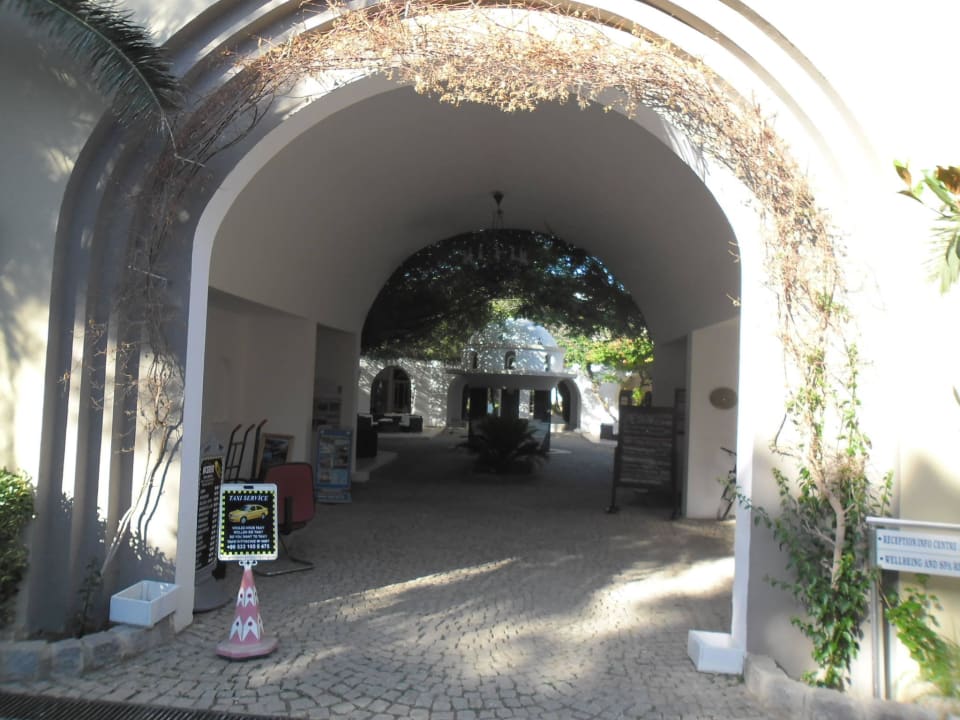 Bedestan: Orient und  Abendländische Kulturstätte Teos Village