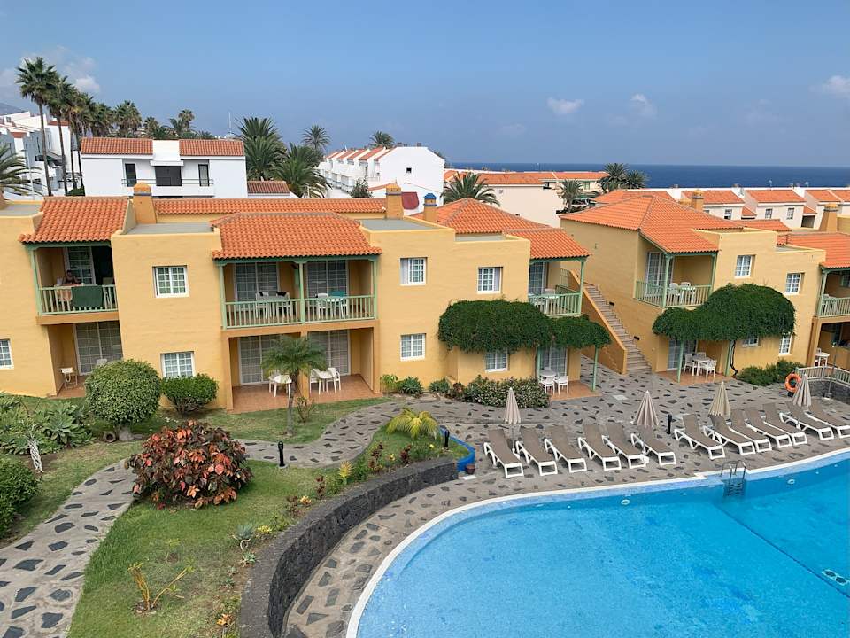 Gartenanlage Apartamentos La Caleta