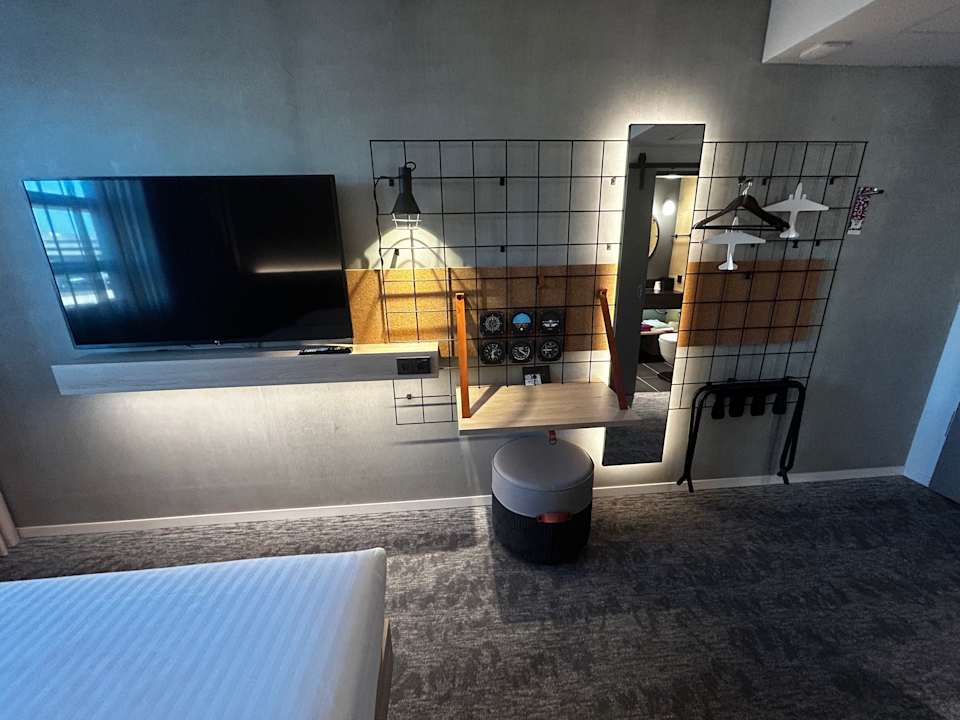 Zimmer Moxy am Flughafen Köln-Bonn