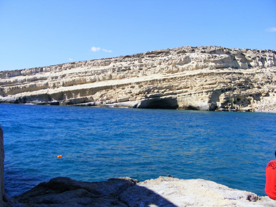 Hippiefelsen Matala Valley Village