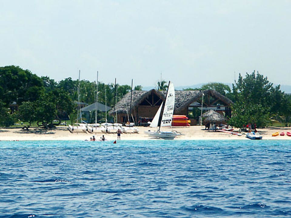 Hotelstrand / Wassersportangebot Hotel Playa Pesquero