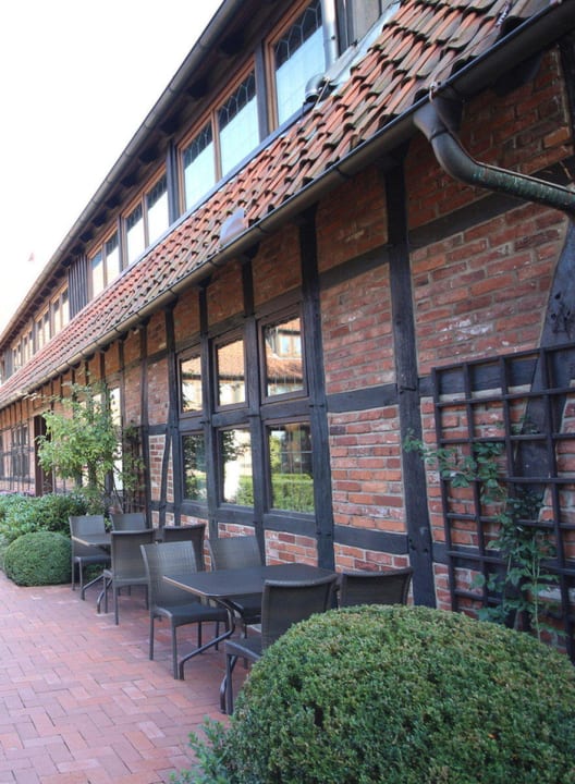 Terrasse im Innenhof Hotel Kokenhof