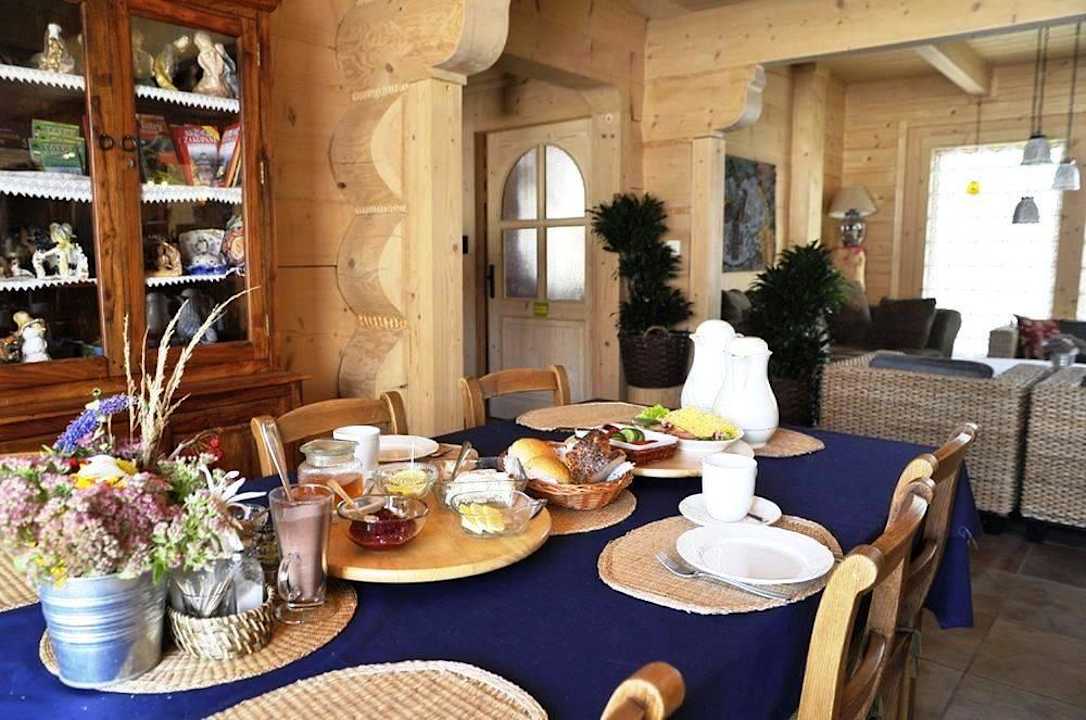 Budynek Główny - jadalnia Ferienhaus Tajgolka