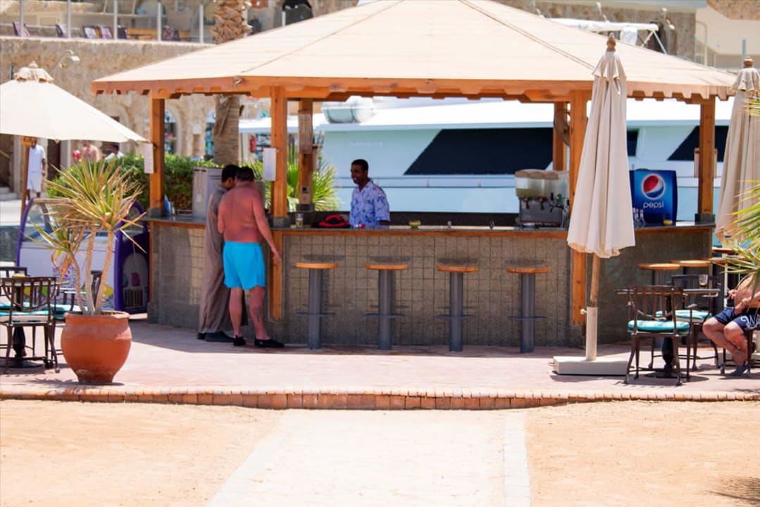 Strandbar an Strand /Lagune  Pickalbatros Citadel Resort