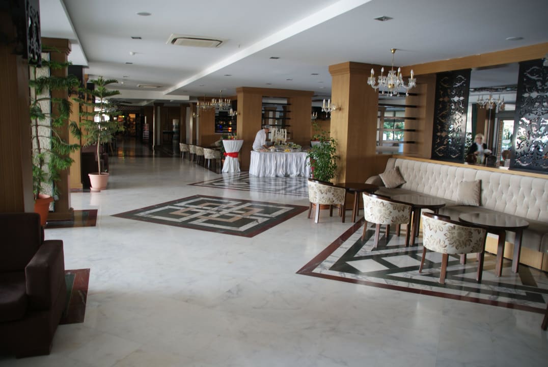 Lobbybereich Seaden Corolla Hotel