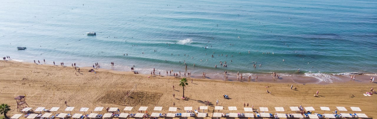 Strand Hotel Süral Resort