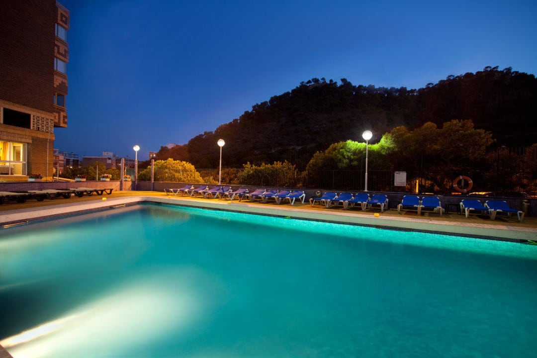 Piscina Hotel Maya Alicante