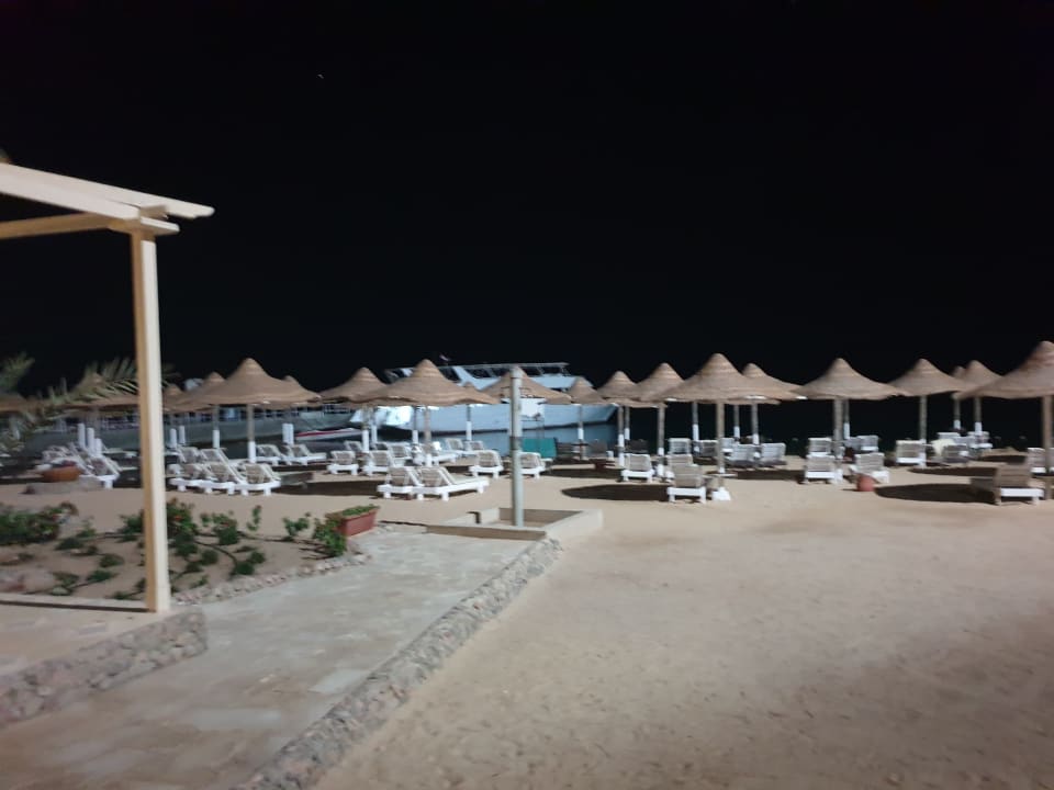 Strand Moreno Horizon Spa & Resort