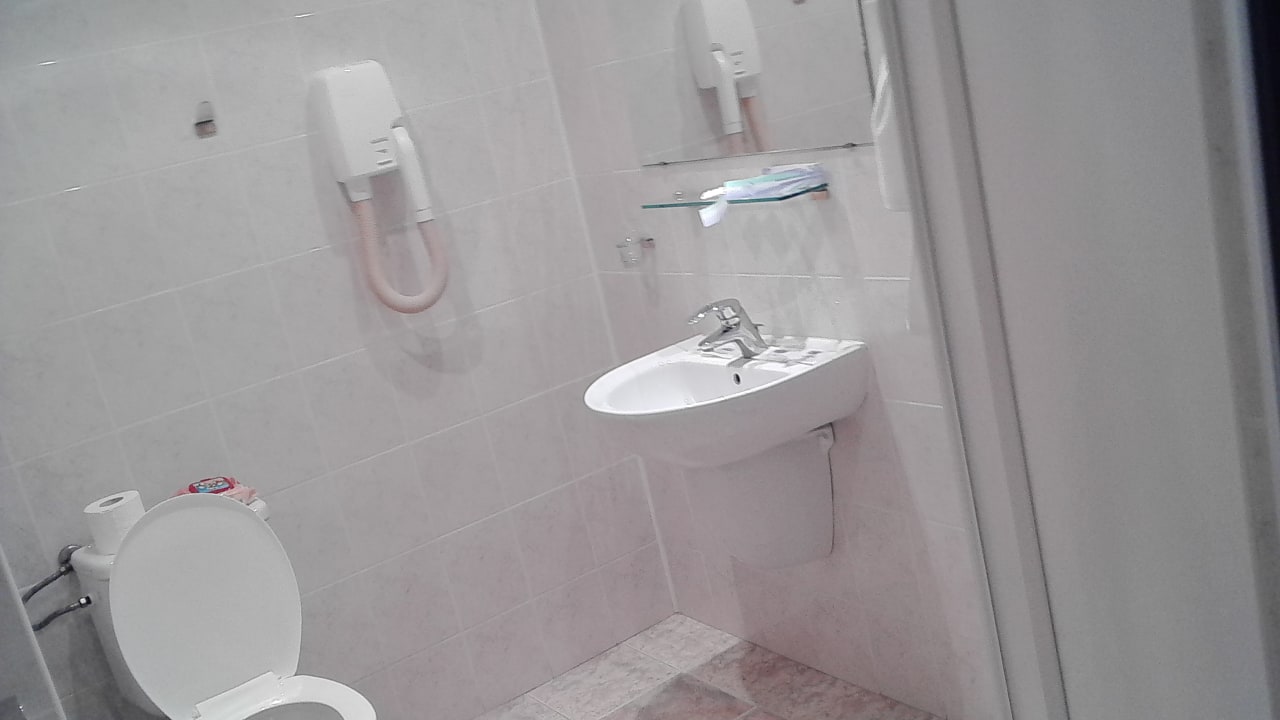 Zimmer Hotel Glarus Beach