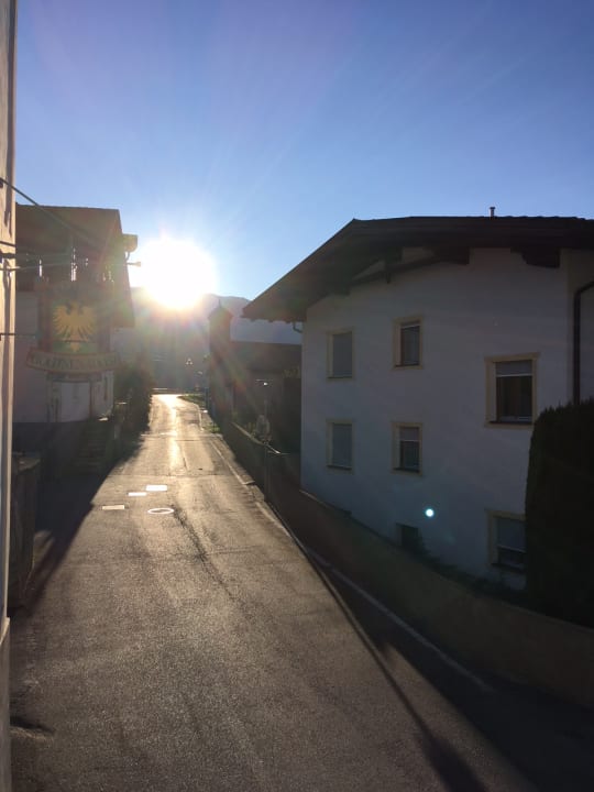 Ausblick Zum gold'nen Adler