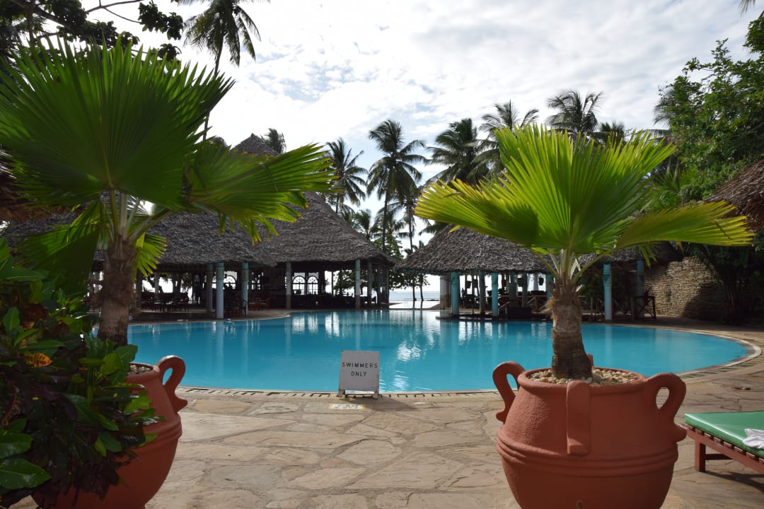 Pool Neptune Village Beach Resort & Spa