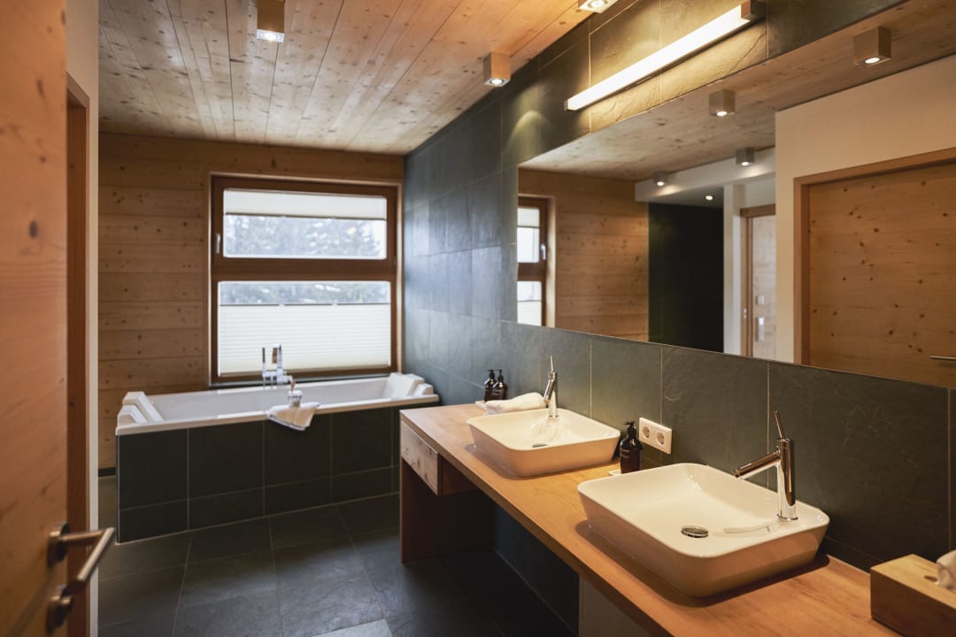 Zimmer Holzhotel Forsthofalm