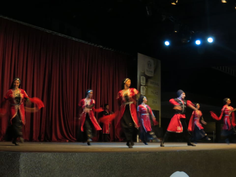 Show am Abend Hotel Delphin Imperial