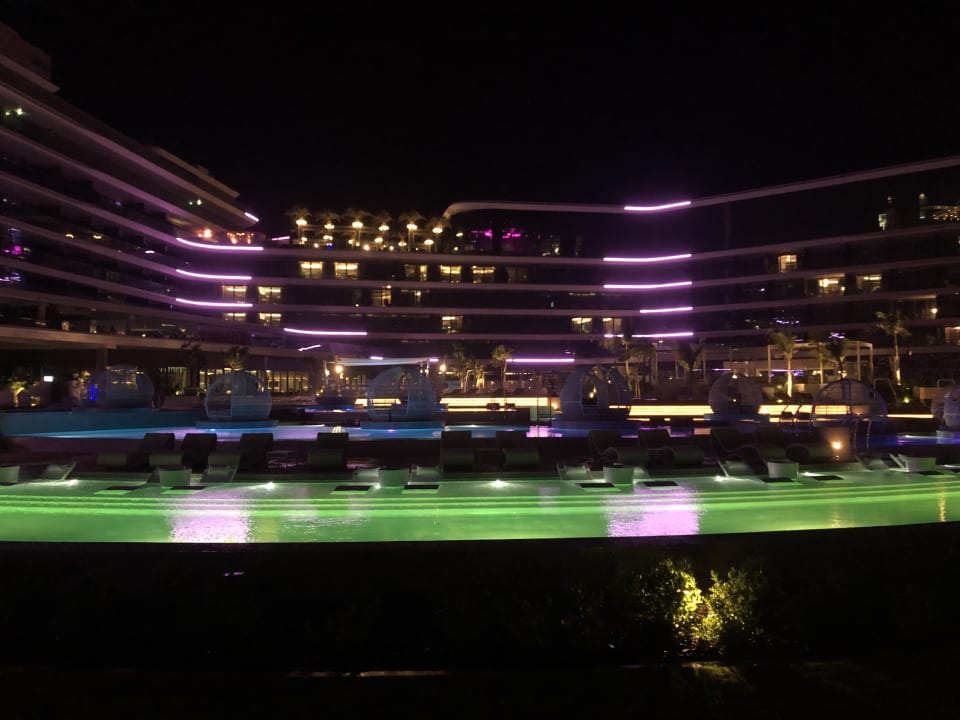 Außenansicht W Dubai - The Palm