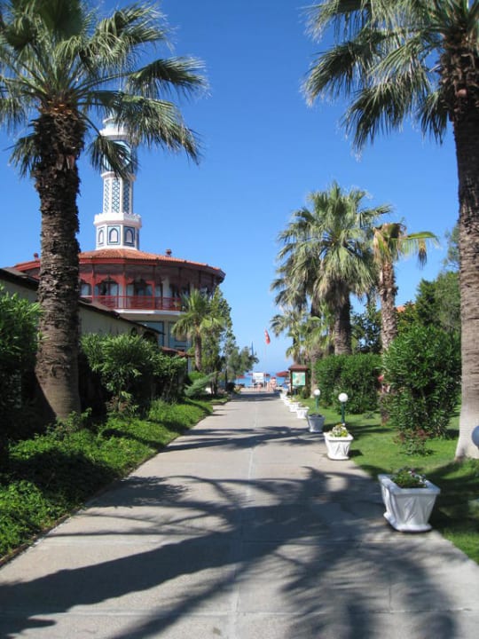 Weg zum Strand Ali Bey Club