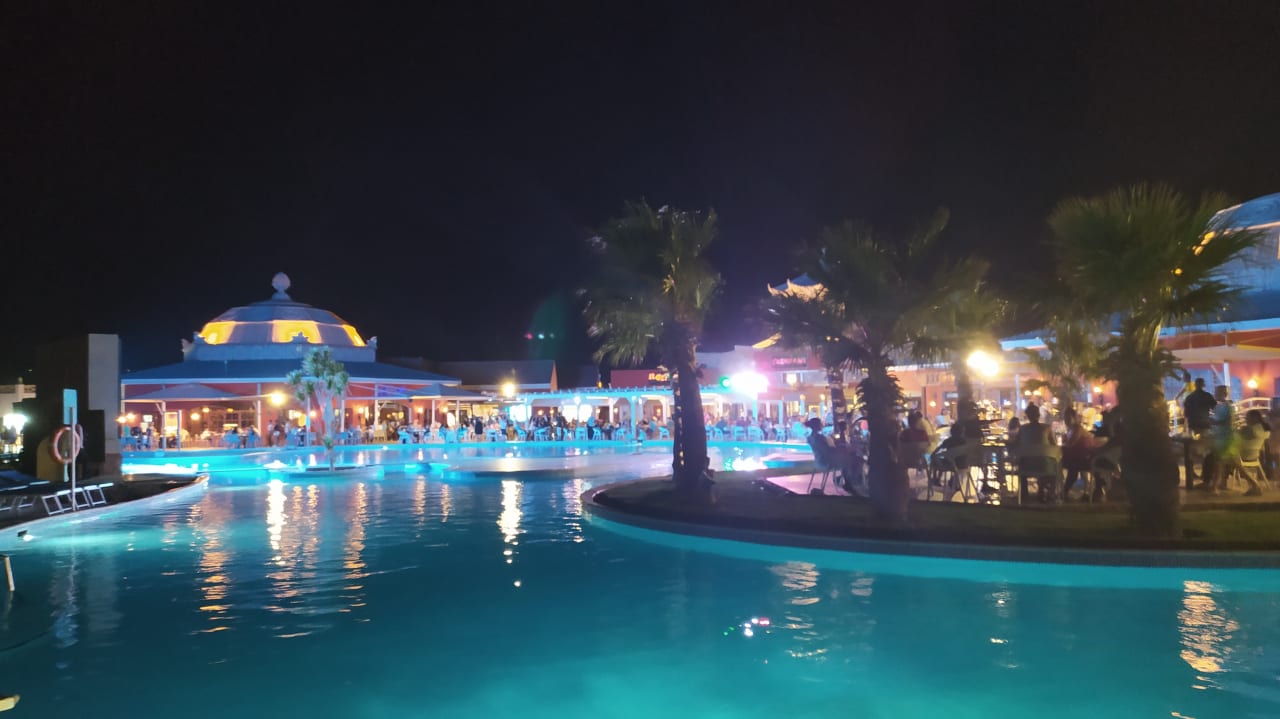 "Gastro" Pickalbatros Jungle Aqua Park Resort - Neverland Hurghada ...