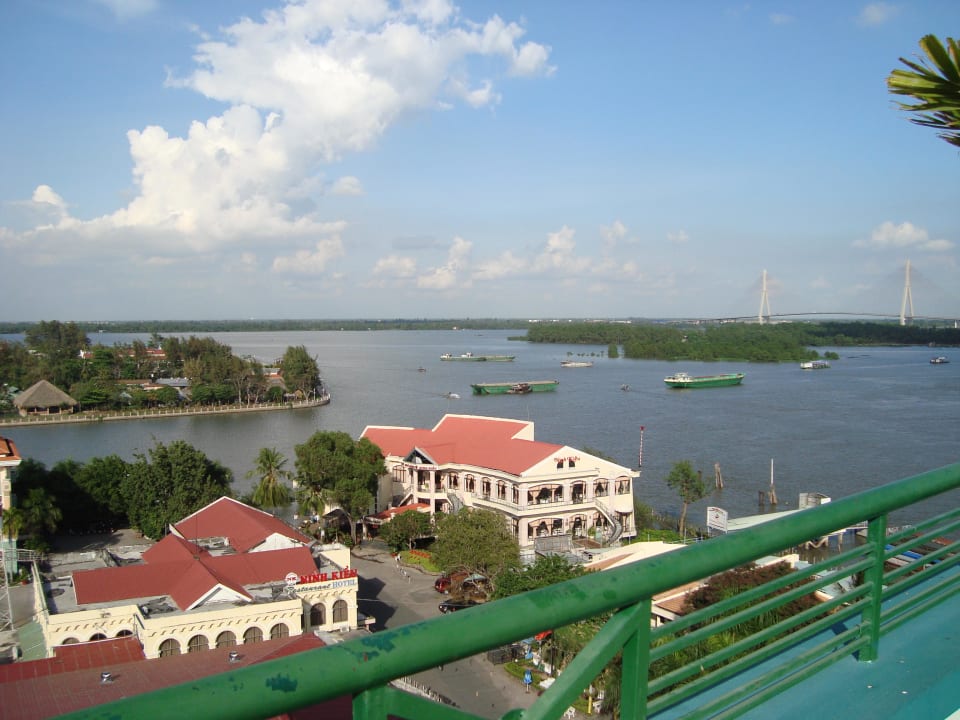 Blick von der Dachterrasse TTC Hotel - Premium Can Tho