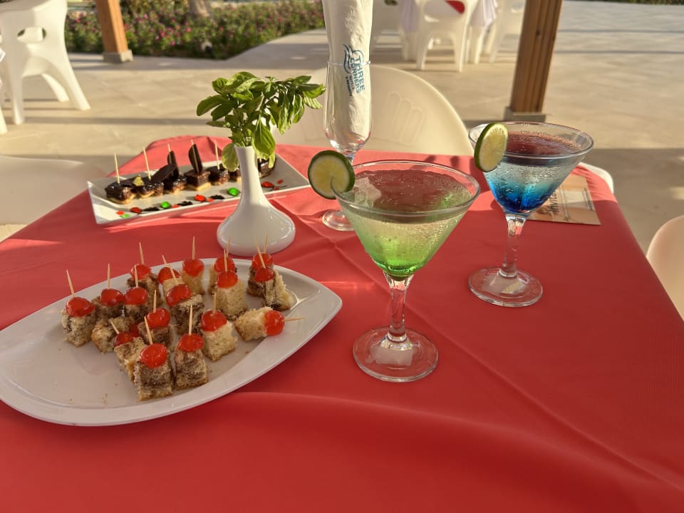 Gastro Three Corners Happy Life Beach Resort