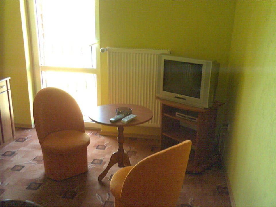 Unser Zimmer Center Hotel Bronkow