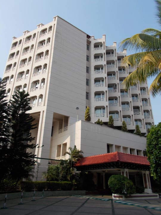 The Gateway Marine Drive The Gateway Hotel Marine Drive Ernakulam
