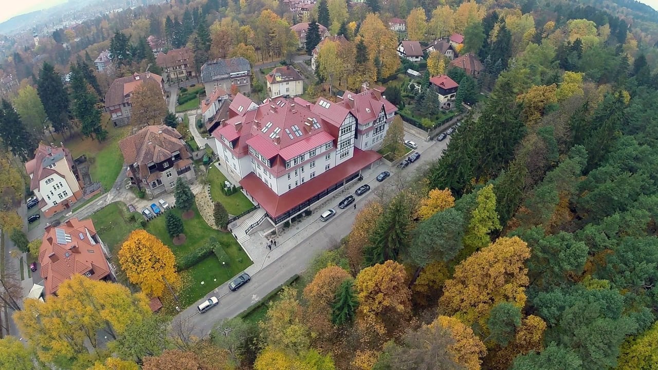 Budynek Medical Sensus Sanatorium Polanica