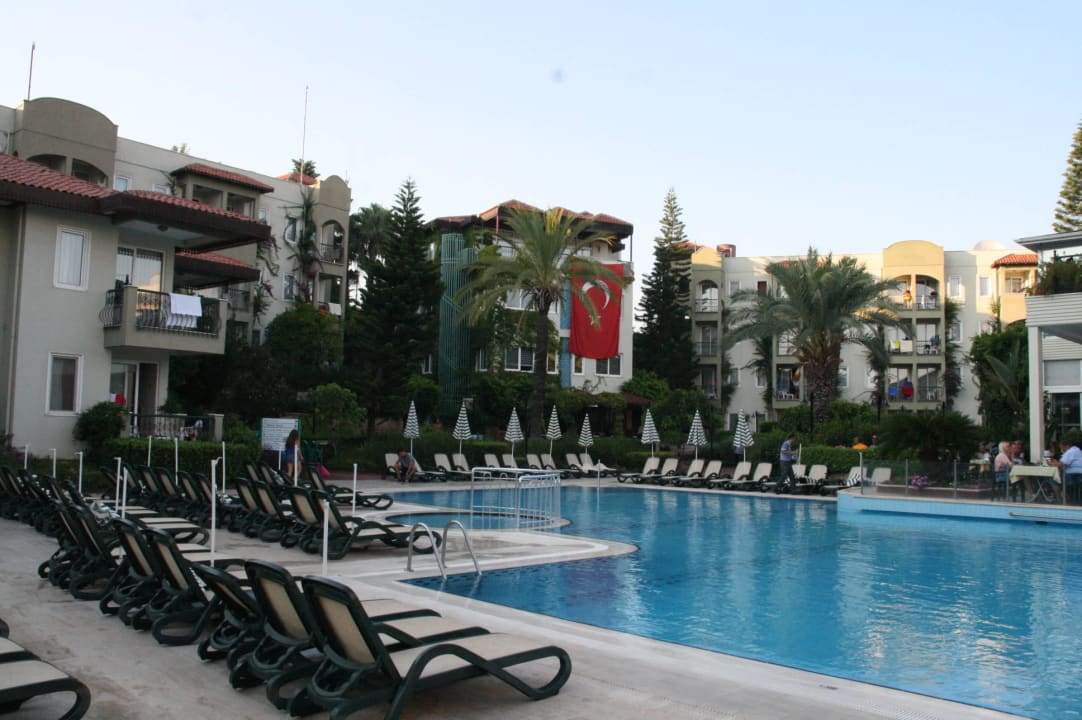 Pool Hotel Gardenia Beach