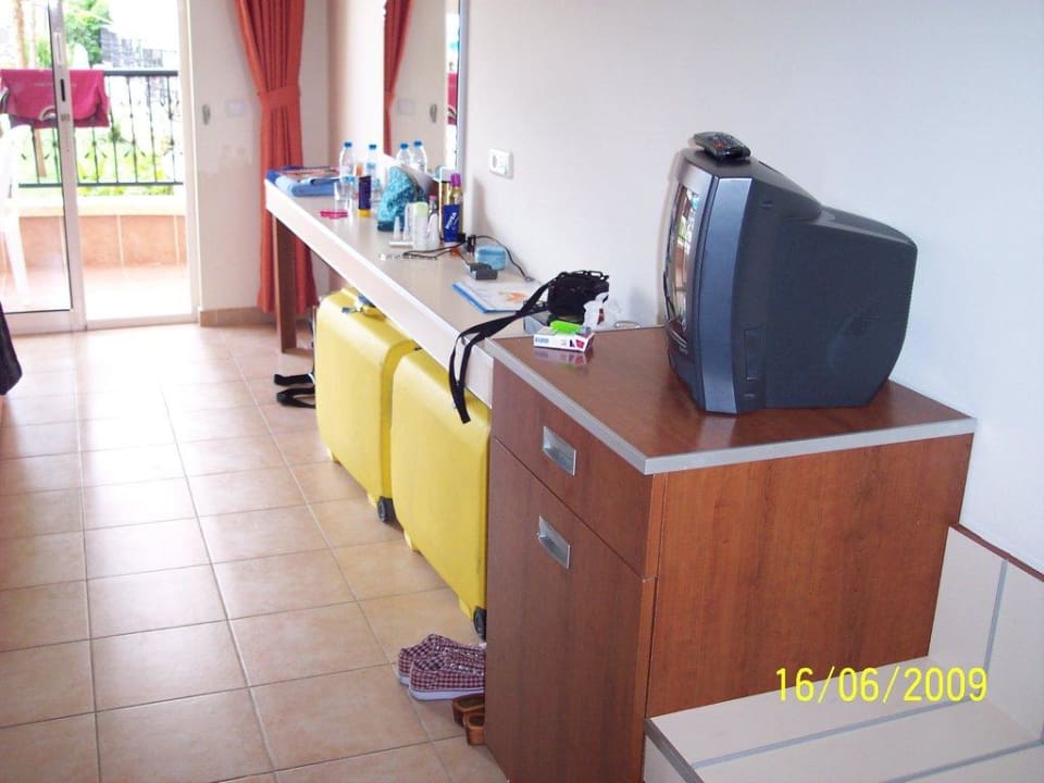 Zimmer Sayanora Hotel