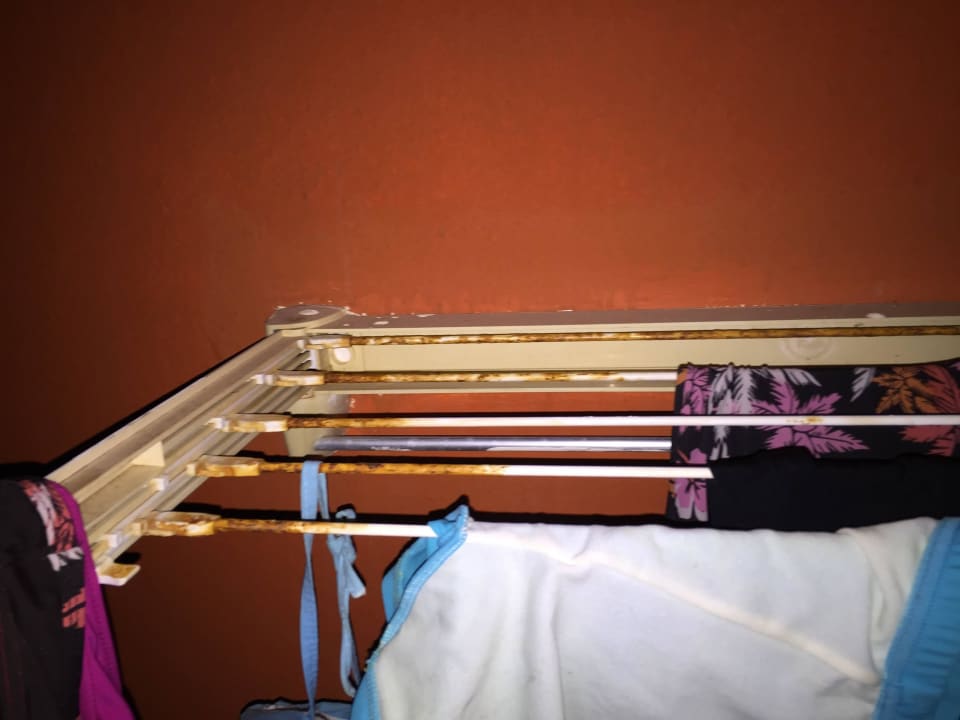 Nette Möglichkeit und einzige Ablage für Handtüch. Marina Sands Hotel