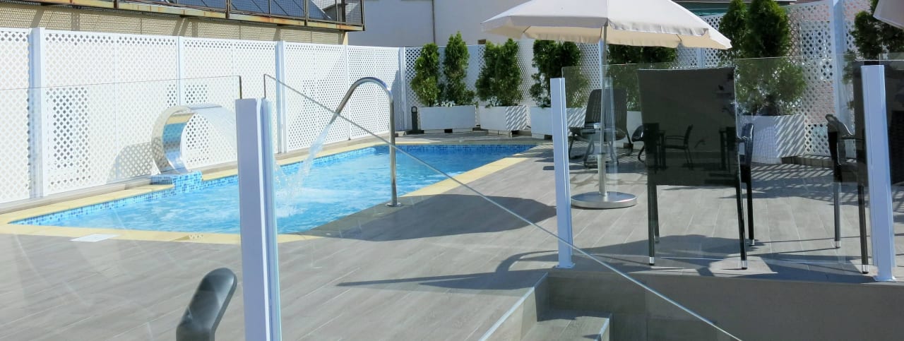 Piscina - Solarium Hotel Porcel Ganivet