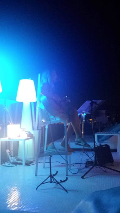 Sehr gute Live Musik in der Blue-Bar Sentido Fido Punta del Mar – Adults only