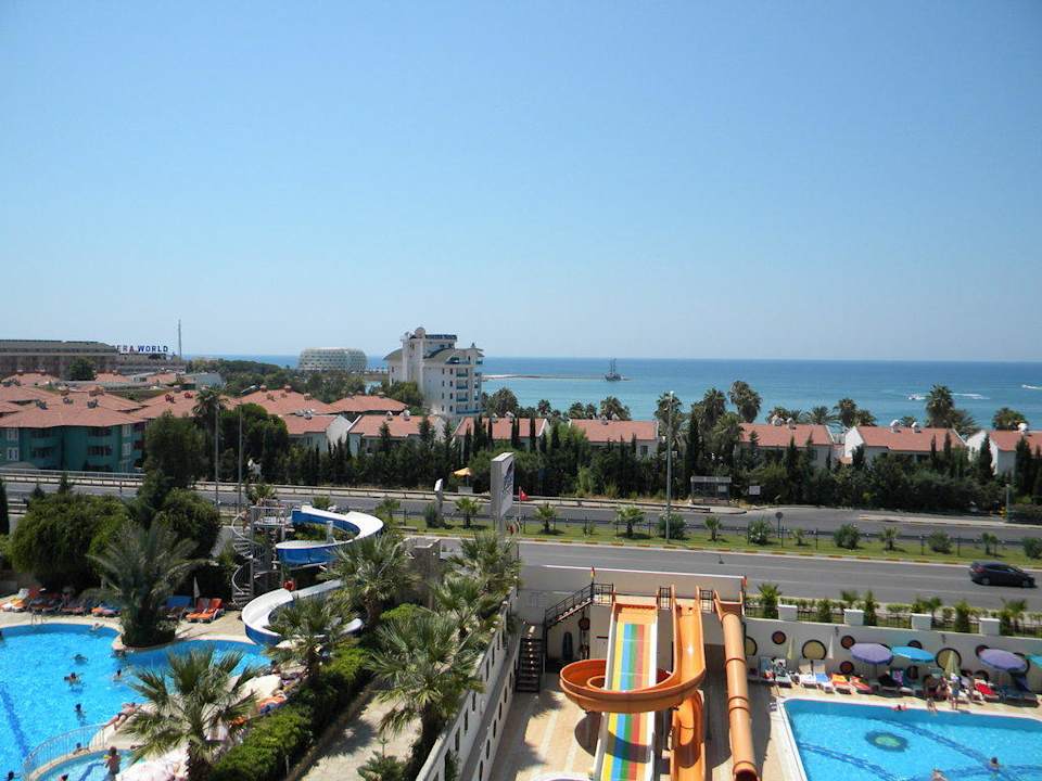 Ausblick vom Balkon Hotel Arabella World
