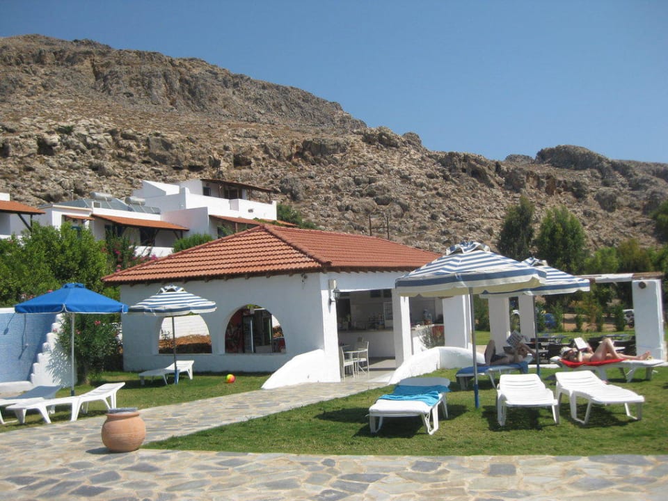 Snack-Bar am Pool Hotel Lindos Sun