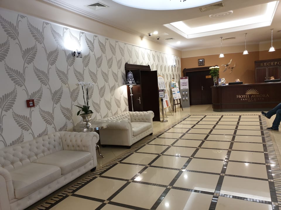 Lobby Hotel Aurora Family & SPA