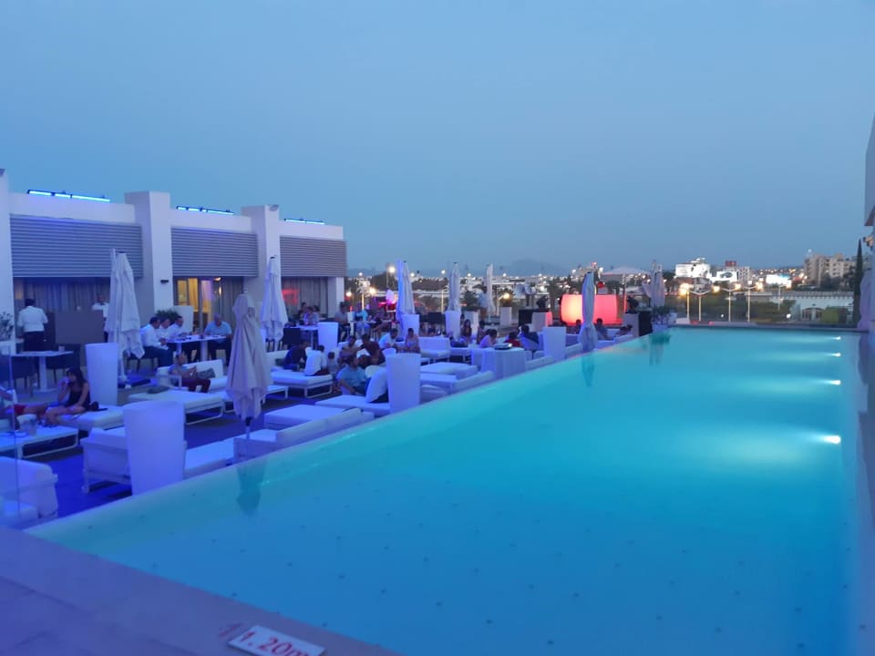 Pool Laico Tunis - SPA & Conference Center