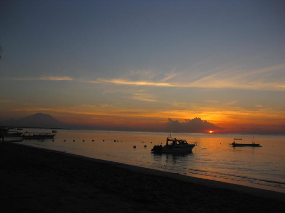 Sonnenaufgang am Morgen Novotel Bali Benoa Hotel