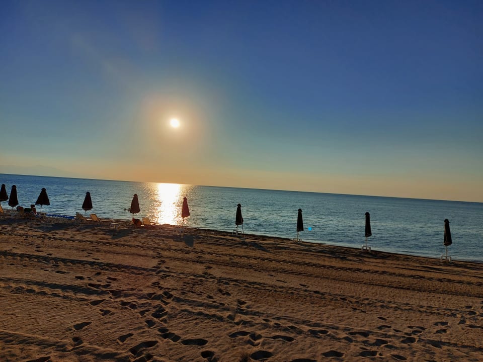 Strand Possidi Holidays Resort & Suite Hotel