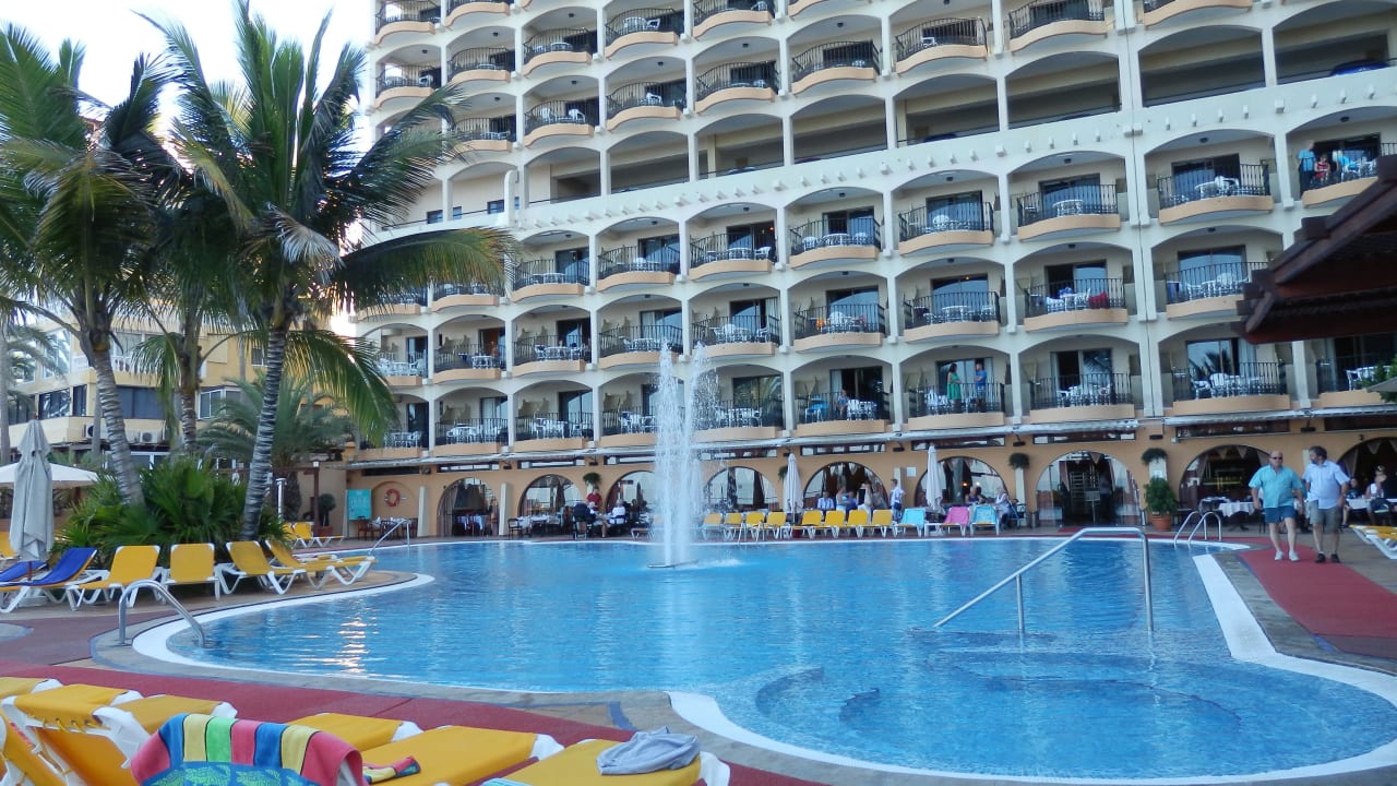 Hotelpool Bull Dorado Beach & Spa