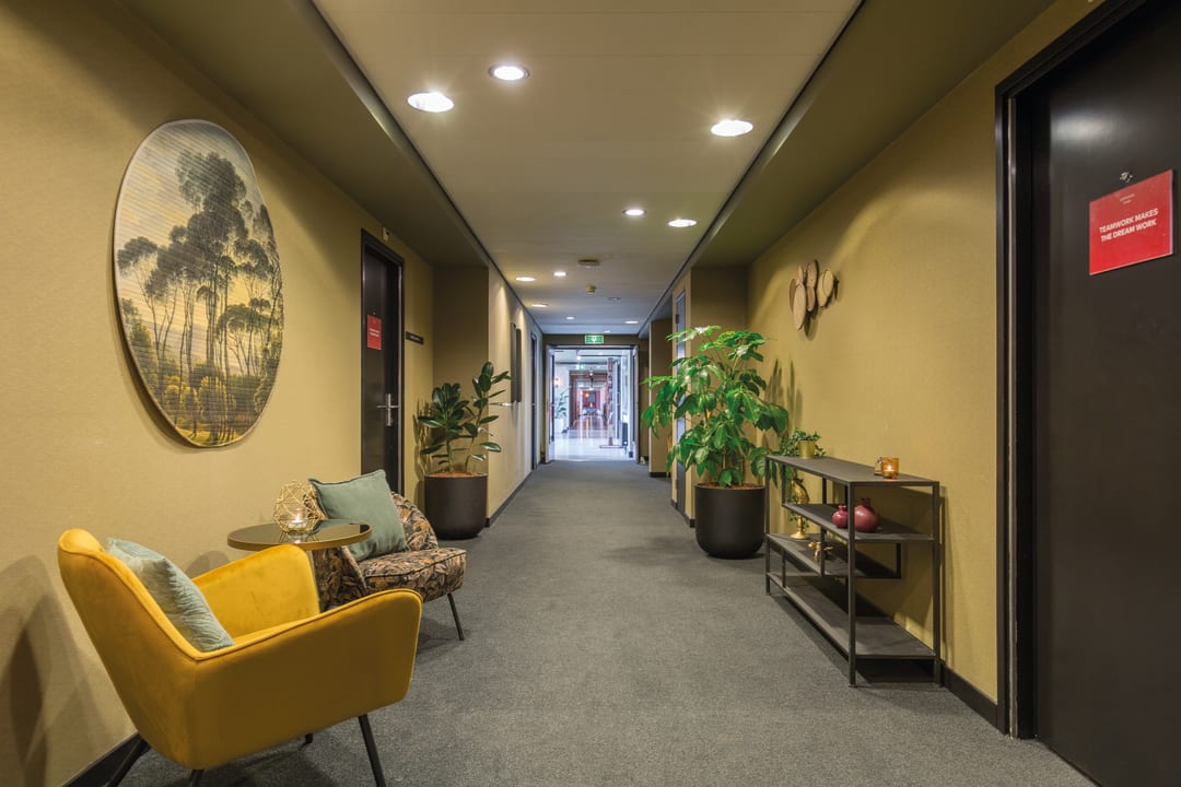 Lobby Leonardo Hotel IJmuiden Seaport Beach